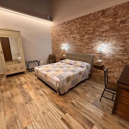 Da Rossella 4* Tufo Basso